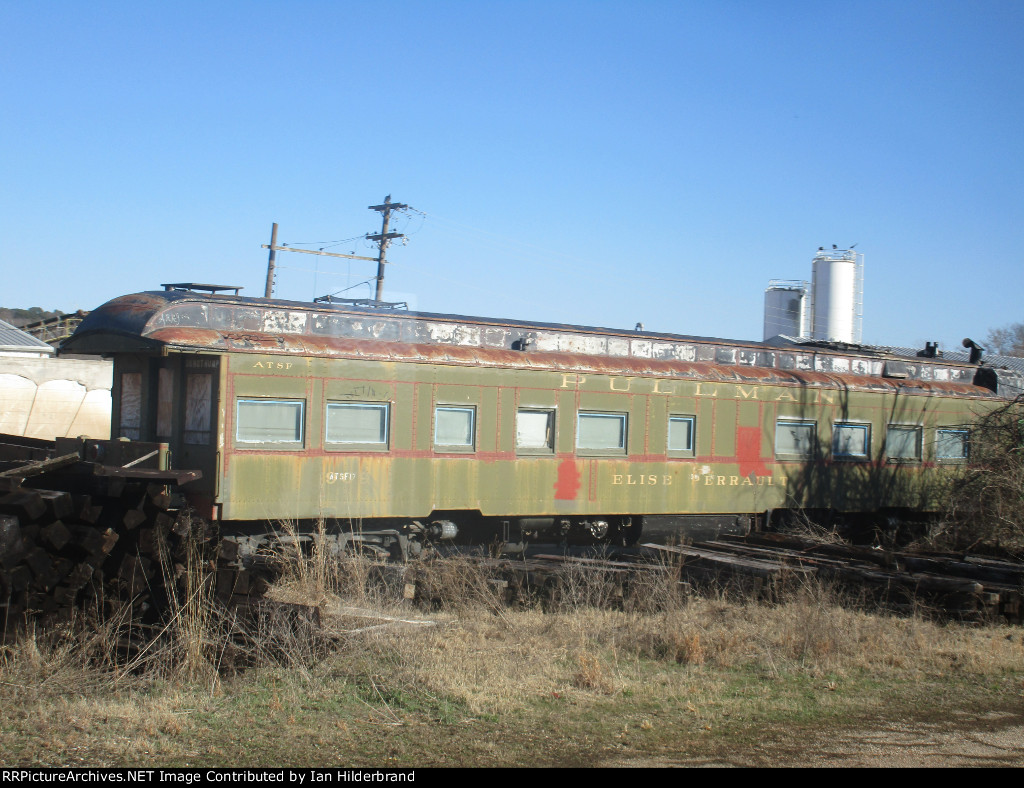 ATSF Elise Perrault